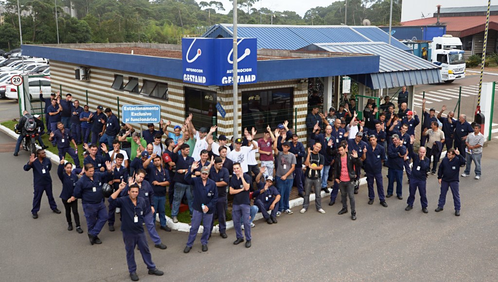 Metalúrgicos da Gestamp autorizam SMC iniciar negociação do acordo salarial